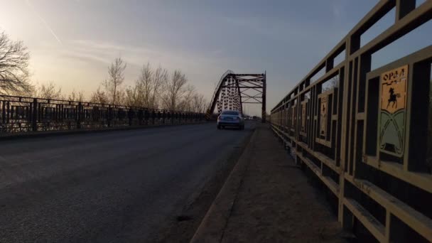 Uralsk Oral Kazachstan Kazachstan 2024 Most Drogowy Przez Rzekę Zhaiyk — Wideo stockowe