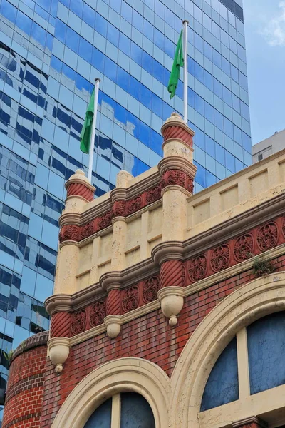 Building on the corner of Sussex and Market streets erected in 1902, example of commercial Federation architecture with elements of the \'American Romanesque\' style of the 1890s. Sydney-NSW-Australia.