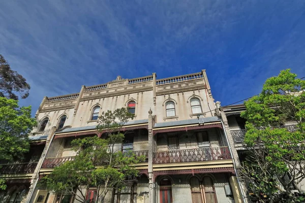 Tres Casas Terraza Escalonadas Verticalmente Estilo Filigrana Victoriana Con Prominentes —  Fotos de Stock