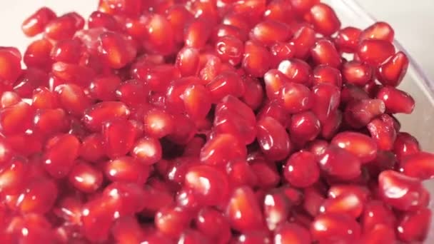 Heap Pomegranate Grains Close Red Seeds Grenade Rotating Macro View — Stock Video