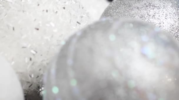 Close Many White Beautiful Christmas Tree Balls White Layers Rotating — Stock Video