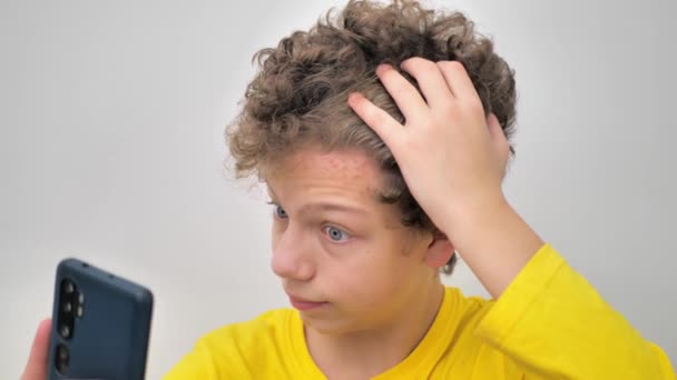 Guy Curly Hair Sitting Sofa Laughing Talking Smartphone — Stok video