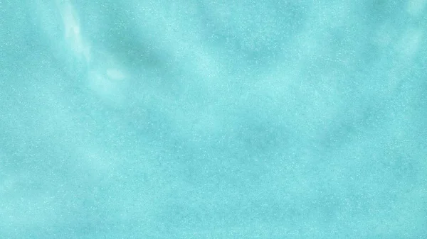 Zamazana Przezroczysta Niebieska Jasna Spokojna Struktura Powierzchni Wody Rozpryskami Bąbelkami — Zdjęcie stockowe