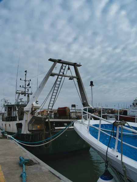 Barche Pesca Gamberetti Nel Vecchio Porto Peschereccio — Foto Stock