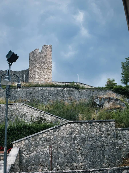 Vários Passos Que Levam Diferentes Partes Castelo Todos Degraus Pedra — Fotografia de Stock