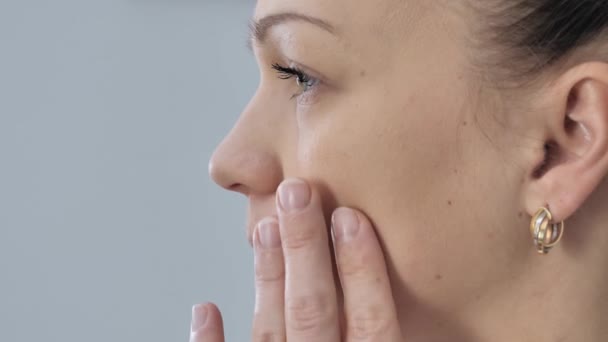 Young Woman Uses Cleansing Foam Wash Her Face Skin Care — Stockvideo