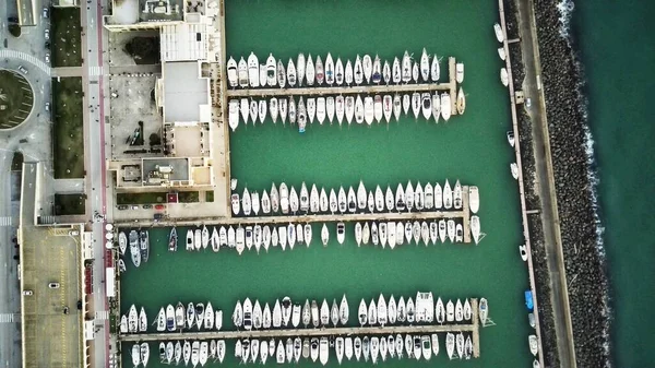 Vista Aerea Dall Alto Verso Basso Sopra Yacht Lusso Parcheggiati — Foto Stock