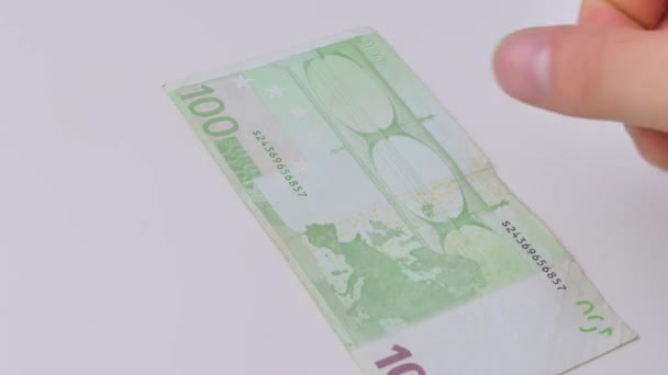 Mens Hands Counting 100 Euro Bills Carefully Laying Them Out — Stock Video