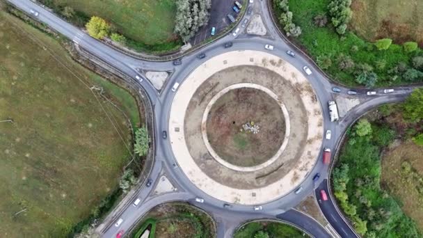 Вид Воздуха Автомобили Движущиеся Кругу Городском Движении Высококачественные Кадры — стоковое видео