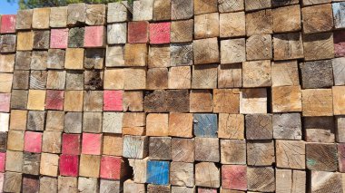 Boyanmış kereste çubuklarının arkaplanı