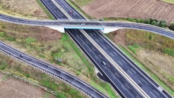 现代交通与现代交通与高速公路高速公路顶视图 重要基础设施 — 图库视频影像