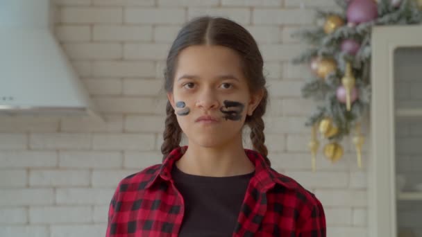 Confident Attractive Hispanic Adolescent Girl Pigtails Wearing Eye Black Eyes — Stok video