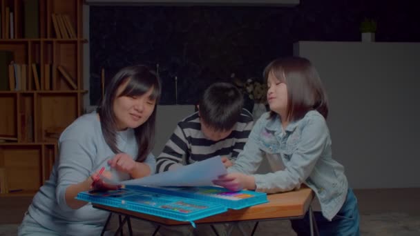 Cheerful Creative Cute Elementary Age Daughter Showing Drawing Pretty Caring — Vídeo de Stock
