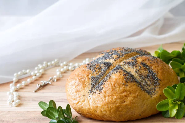 Великодній Хліб Ящиком Розарієм Великоднє Релігійне Поняття — стокове фото
