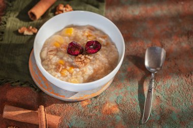 Geleneksel Türk tatlısına 