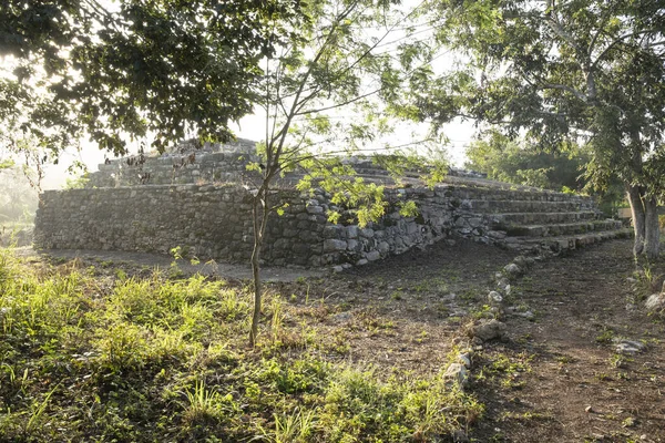 Maya Ruïnes Van Tempel Yaxunah Verlicht Door Ochtendlicht Yucatan Mexico — Stockfoto