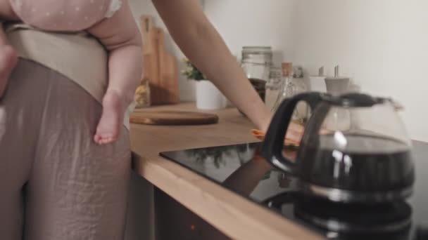 Midsection Cropped Single Parent Loungewear Holding Unrecognizable Infant Standing Kitchen — Stock Video