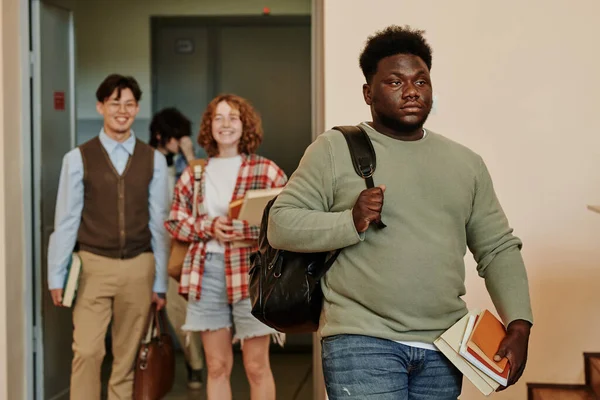 Youthful African American Student Grey Casual Pullover Entering Lecture Hall — Stock Photo, Image