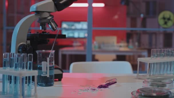 Laboratuvarda Kırık Test Tüpünün Sağı Takip Ediliyor Tehlikeli Bir Salgın — Stok video
