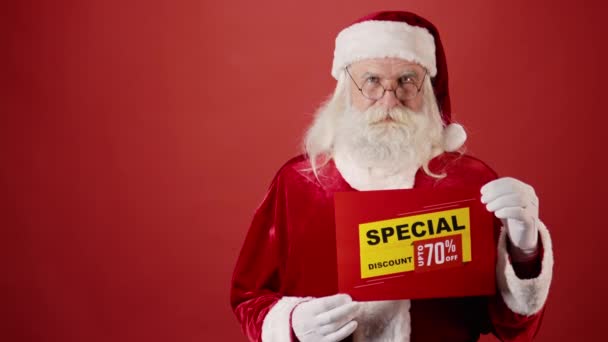 Medium Shot Van Senior Man Traditionele Santa Claus Outfit Met — Stockvideo