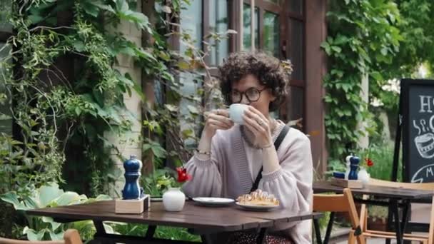 Medium Shot Happy Caucasian Woman Sitting Table Terrace Local Cafe — Stock Video