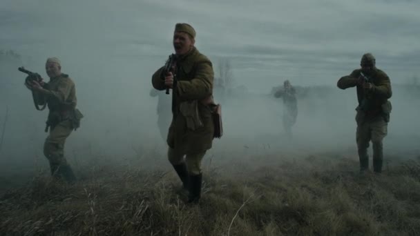 Slow Motion Tracking Shot Male Reenactors Wearing Soviet Red Army — Stock Video