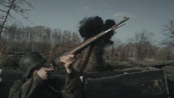 Zatrzymujący Czas Strzał Mfps Sowieckiej Armii Atakującej Żołnierzy Wehrmachtu Podczas — Wideo stockowe