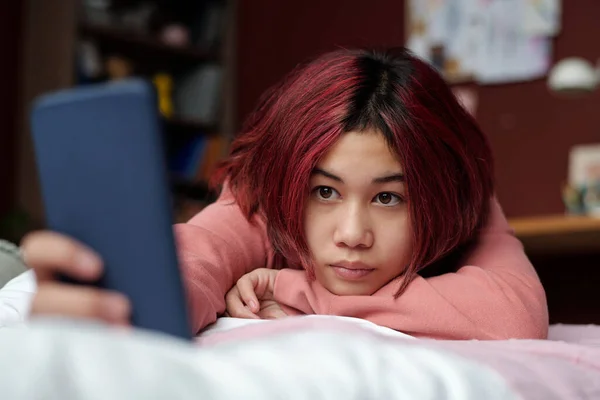 Teenage Girl Smartphone Taking Selfie Posting Social Networks While Lying — Stock Photo, Image