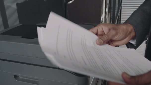 Side Midsection Footage Unrecognizable Employee Making Scan Copy Documents Using — Stock Video