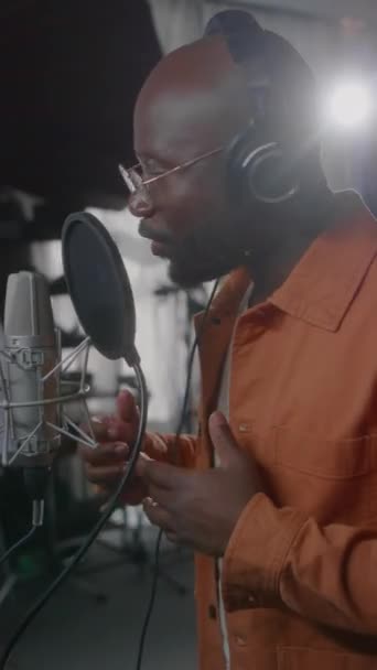 Medium Vertical African American Male Voice Actor Headphones Speaking Microphone — Video