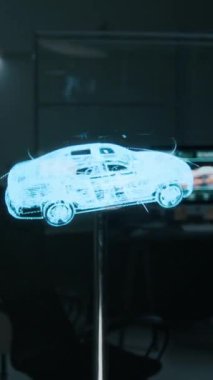 Ortalama dikey. Geliştirme işlemi sırasında veya ekip toplantısında üç boyutlu lazer otomobil prototipini havaya yansıtan kimse vurulmadı.