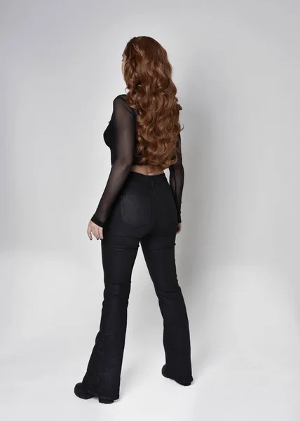Full Length Portrait Beautiful Woman Long Red Hair Wearing Black — Foto Stock