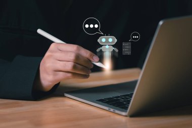 Fütürist yapay zeka sohbet robotu kullanıcıları çevrimiçi destek sistemine yardımcı olur, gerçek zamanlı yanıt otomasyonu sağlar, Yapay Zeka güdümlü müşteri hizmetleri, dijital dönüşüm ve iş yeniliklerini temsil eder..