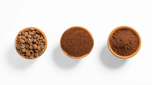 Három Csésze Kávébab Őrölt Kávé Kakaó Összehasonlításra Kávé Energia Ital — Stock Fotó