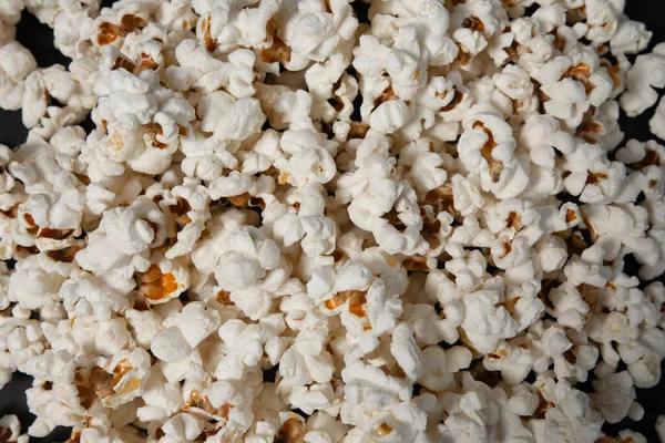 Miska Čerstvě Uvařeného Popcornu Černém Pozadí Popcorn Textura Fast Food — Stock fotografie