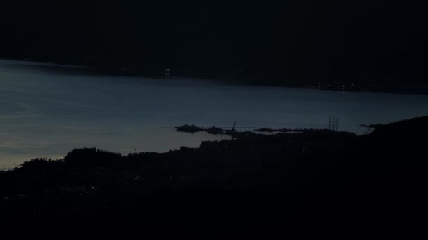 Éjszakai Kilátás Porto Montenegróra Tivat Városára Magányos Villogó Fényforrásokkal Házakban — Stock videók