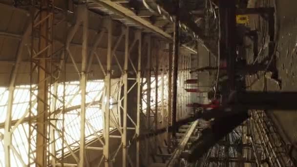 Vertikální Video Velké Kovové Konstrukce Továrny Železobetonové Konstrukce Válcovny Kovů — Stock video