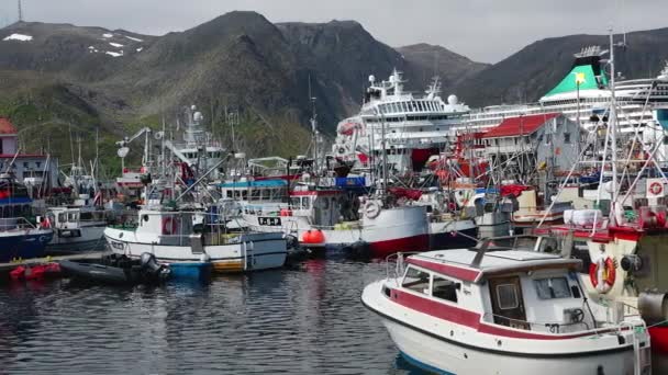 Perahu Nelayan Tradisional Pelabuhan Desa Nelayan Bersejarah Yang Terkenal Saat — Stok Video
