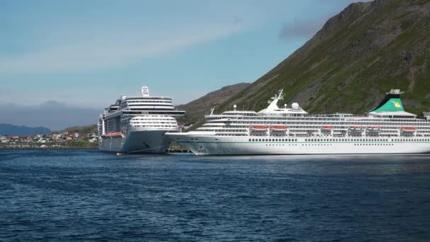 Norge Bergen Juni 2023 Modernt Kryssningsfartyg Hamn Norge Bekväm Vila — Stockvideo