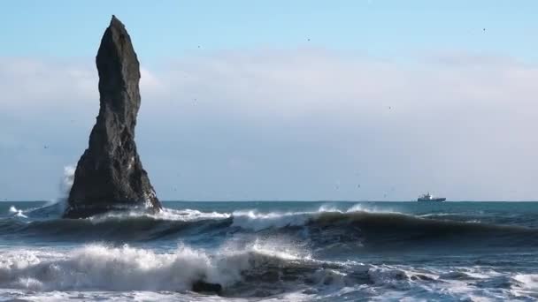 Velké Útesy Atlantském Oceánu Island Vlny Atlantského Oceánu Divoké Pobřeží — Stock video