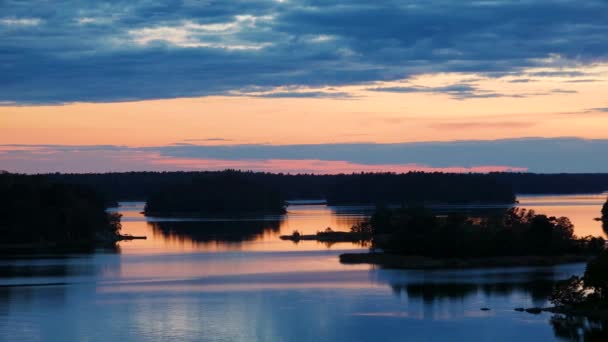 Vacker Havssolnedgång Utsikt Från Ett Kryssningsfartyg Fantastiska Moln Solnedgång Himmel — Stockvideo