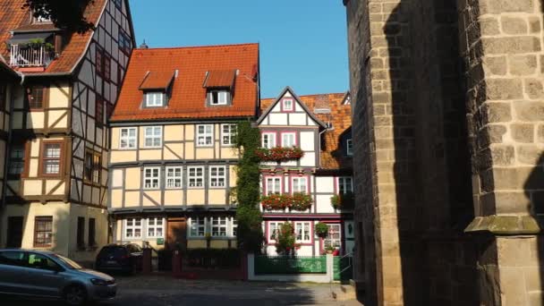 Woningbouw Van Oude Stad Europa Traditionele Architectuur Vakwerkhuizen Oud Duits — Stockvideo