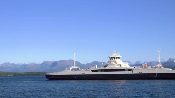 Moldo Noorwegen September 2023 Verbazingwekkend Uitzicht Het Zomerlandschap Schip Veerboot — Stockvideo