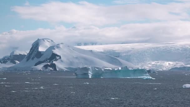 Natura Iceberg Paesaggio Invernale Artico Problema Del Riscaldamento Globale Gli — Video Stock