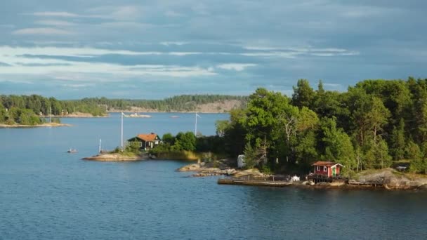 Cottages Shore Picturesque Fjord Beautiful Nature Picturesque Village Red Cottages — Stock Video