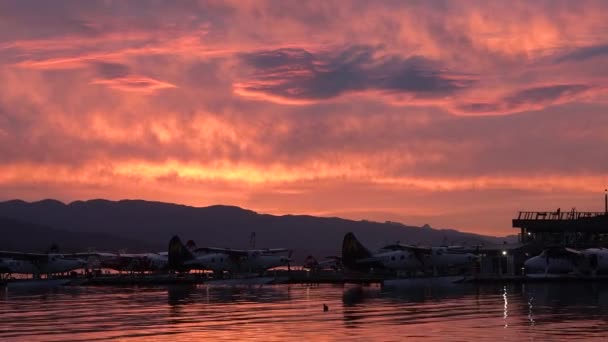 Dramatischer Himmel Seelandschaft Erstaunlich Bunt Schönes Licht Der Natur Bewölkt — Stockvideo