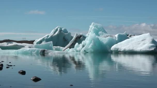 Iceberguri Încălzirea Globală Icebergii Topesc Golful Oceanului Turcoaz Ghețarul Gheață — Videoclip de stoc