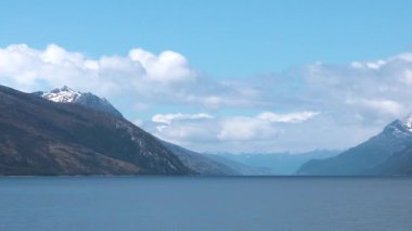 Patagonya, Macellan Boğazı, Şili, Güney Amerika. Dağlar, buzullar. Buzul Bulvarı 'ndaki buzulların manzarası, Patagonya Gemi Kaşifleri, Şili fiyortları.