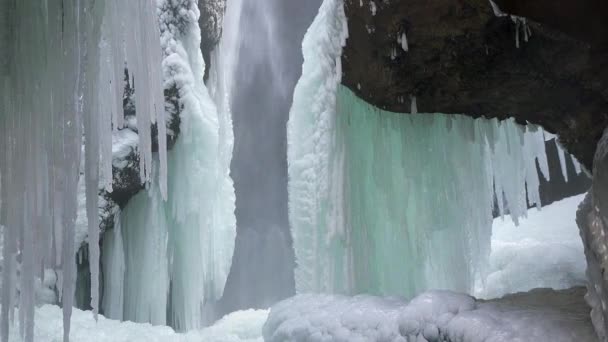 Islanda Cascata Ghiaccio Cascata Ghiacciata Inverno Magico Paesaggio Invernale Bellissima — Video Stock