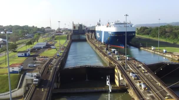 Large Ship Passes Panama Canal — Video